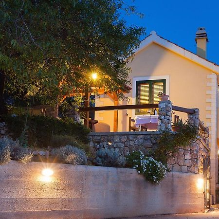 Villa Lora Tučepi Exterior foto